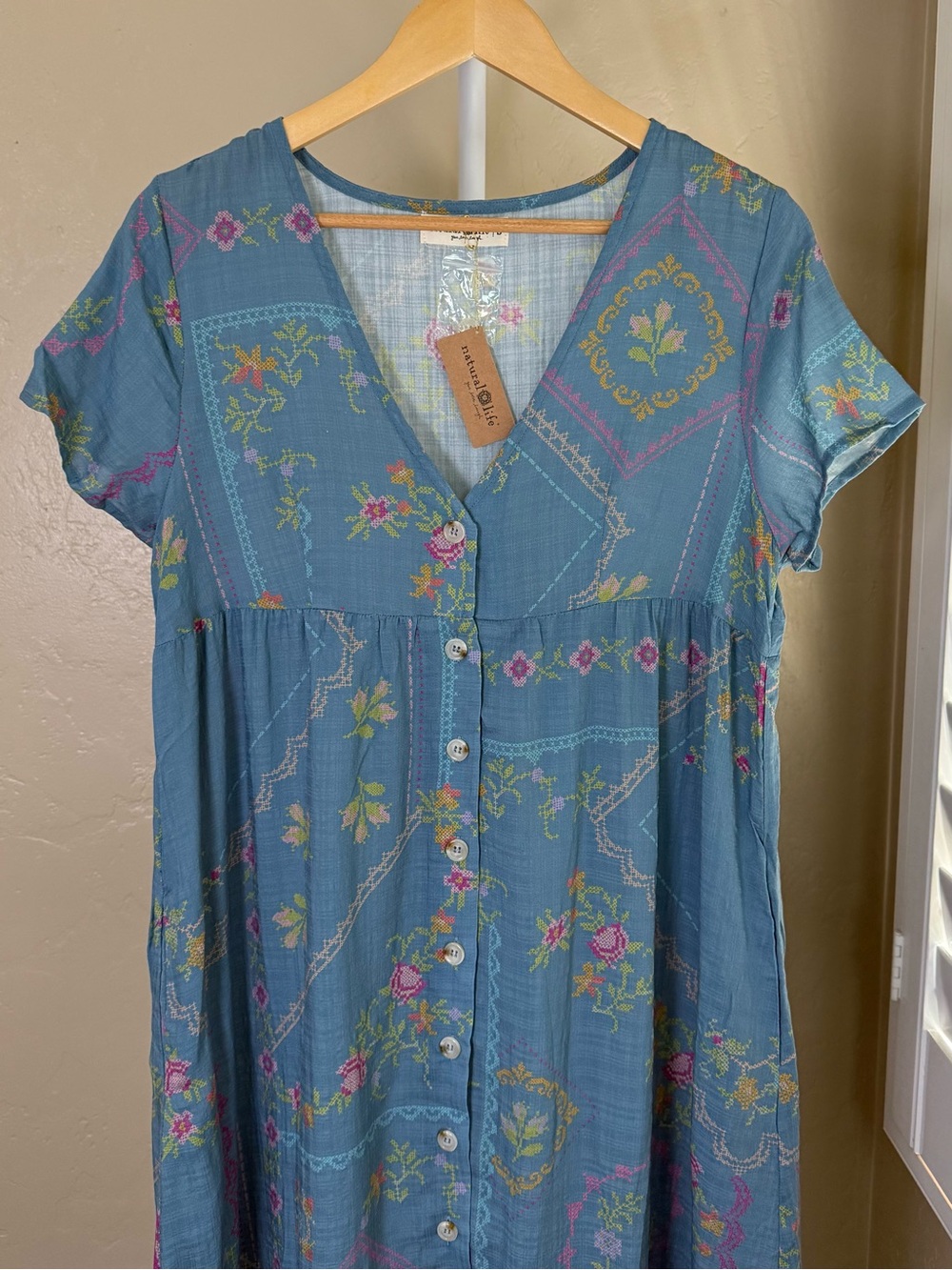 Natural Life Avery Midi Dress Heirloom Cross Stitch Blue NWT Small Pockets - Picture 7 of 12